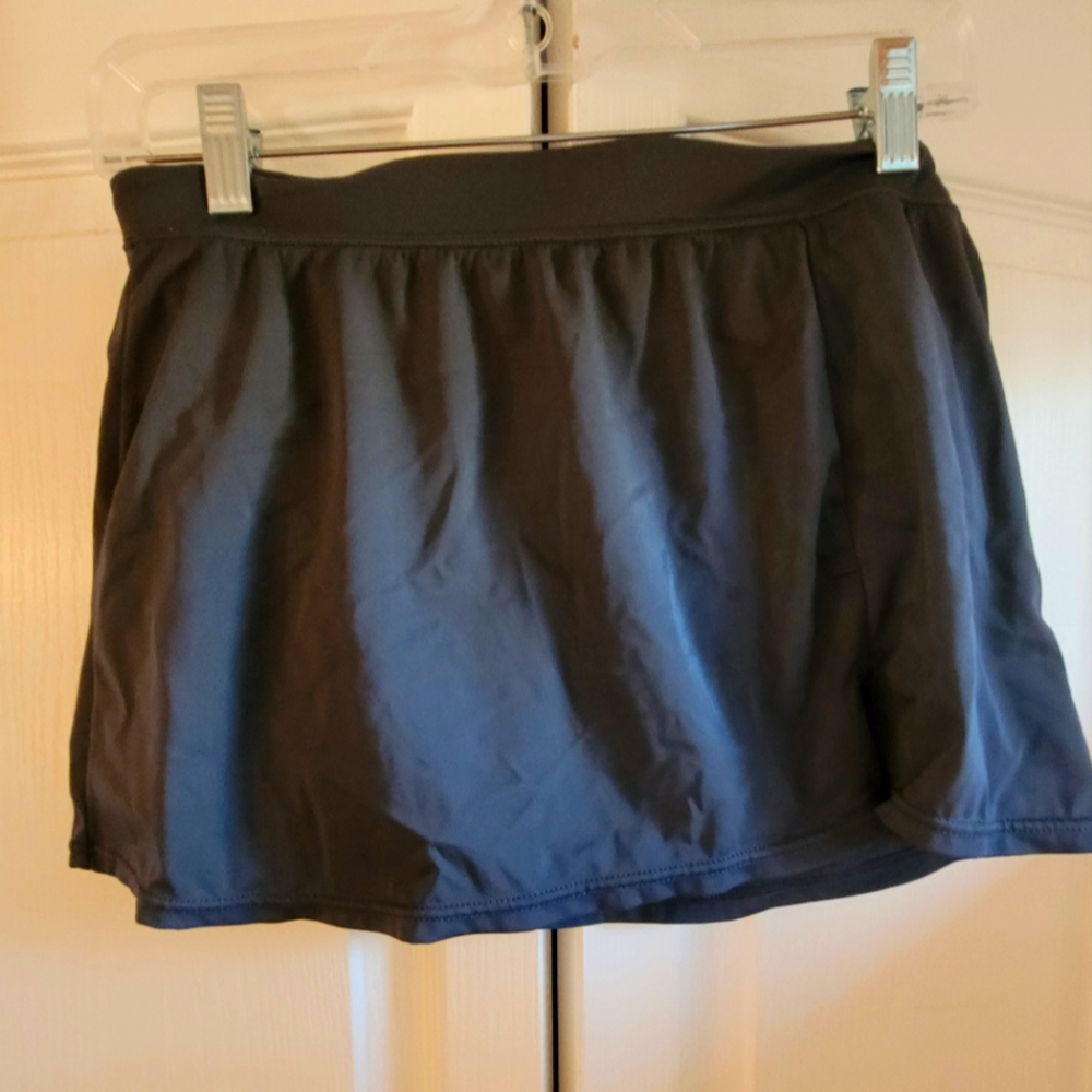 FREE WITH ANY PURCHASE OVER $30 Athletic skort